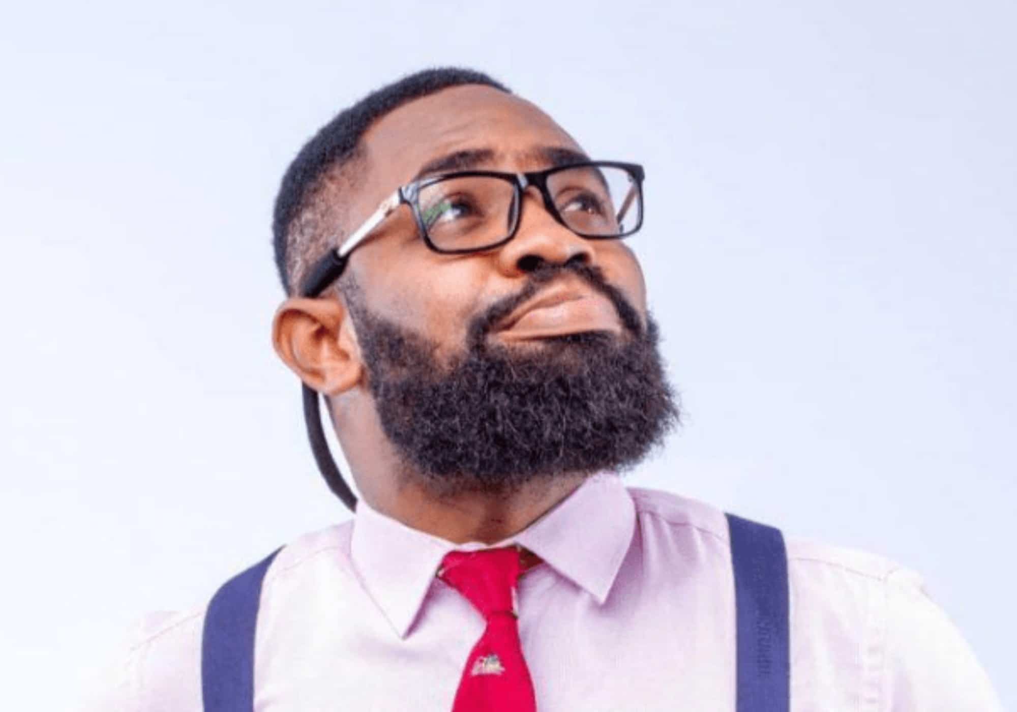 Woli Arole braless comments