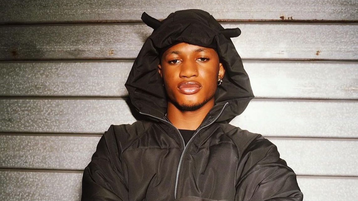 Samuel Banks loses his iPhone 17 Pro Max at a Lagos concert